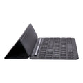 Husa Tastatura Apple Smart Folio Keyboard pt. iPad 9 8 & 7 Pro 10.5 Air 3 (2019) - MX3L2T/A. Italian Originala Resigilat - MX3L2T/A